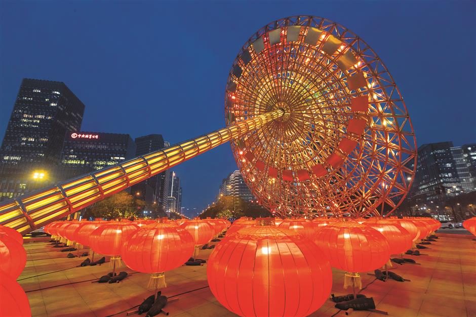 pudong puts on a feast of spring festival activities