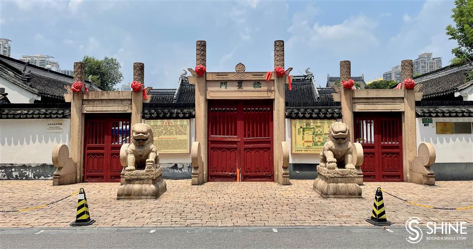 farewell to childhood memories as wenmiao road set for renovation