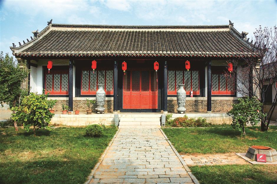 manor built for qing landlords