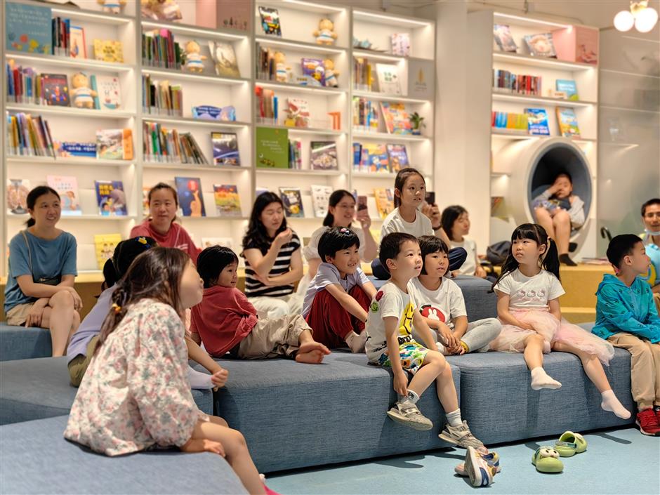 child-friendly reading area opened at shopping mall