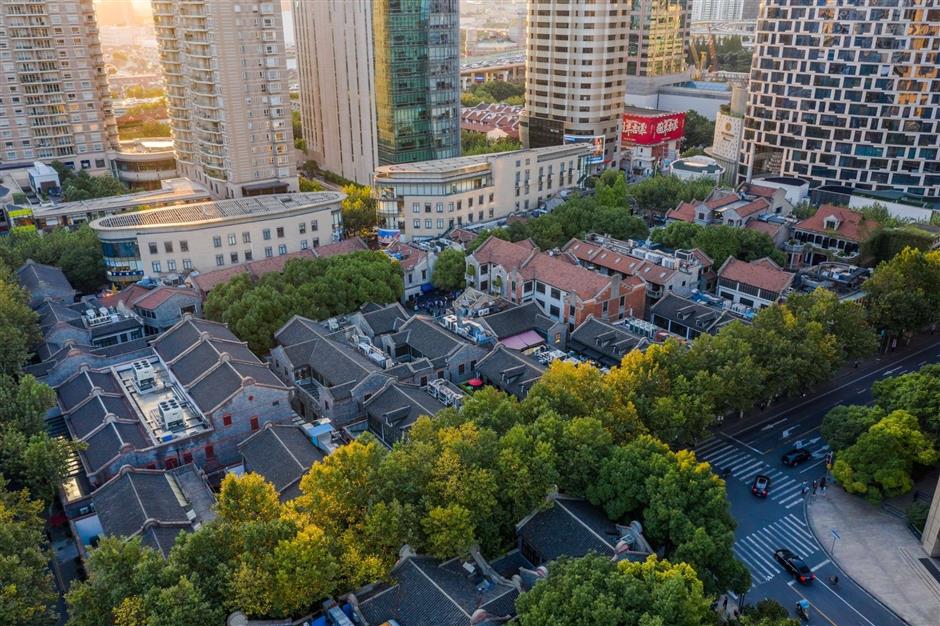 shopping in shanghai: a selection of the best neighborhoods to find treasures