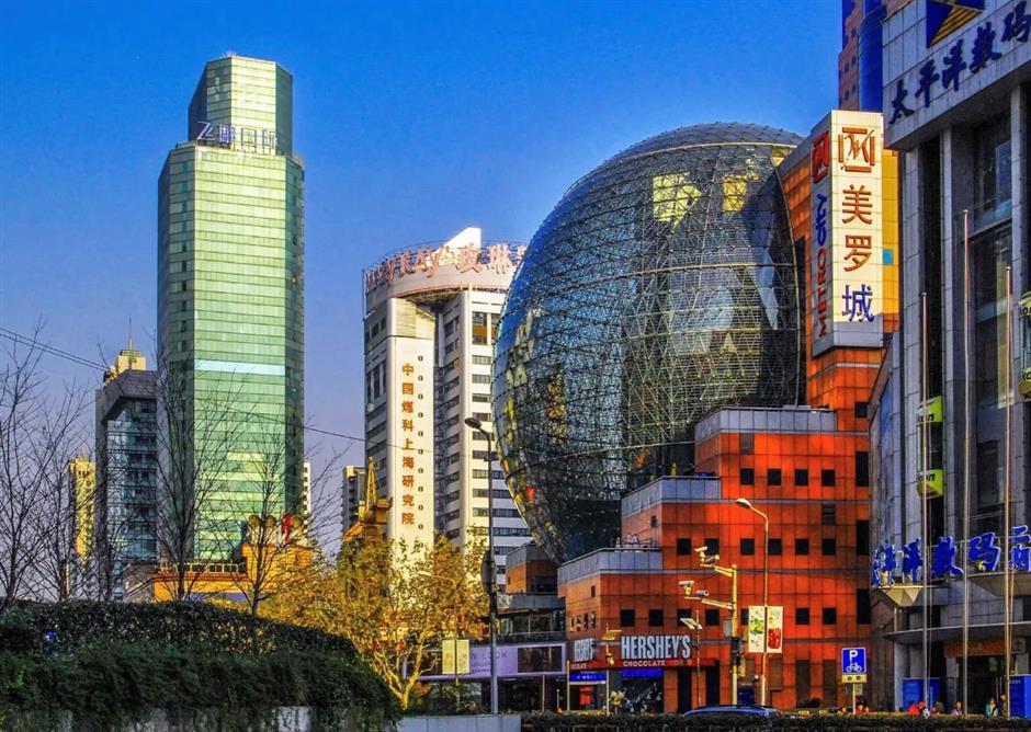 shopping in shanghai: a selection of the best neighborhoods to find treasures