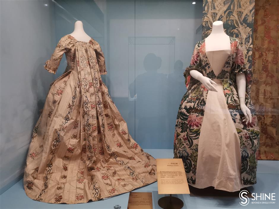 silk museum showcases fashion through the ages