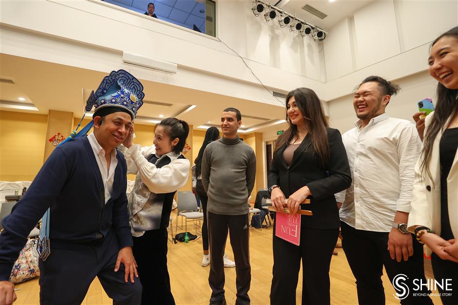 yueju opera comes to life for shanghai expats in city news service workshop