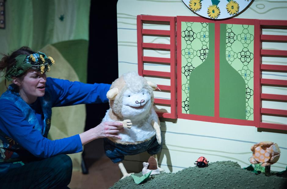 curious creatures captivate children in picture book puppet shows