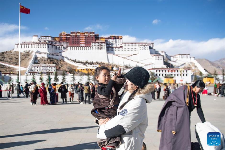 xizang opens tourist destinations to public free of charge