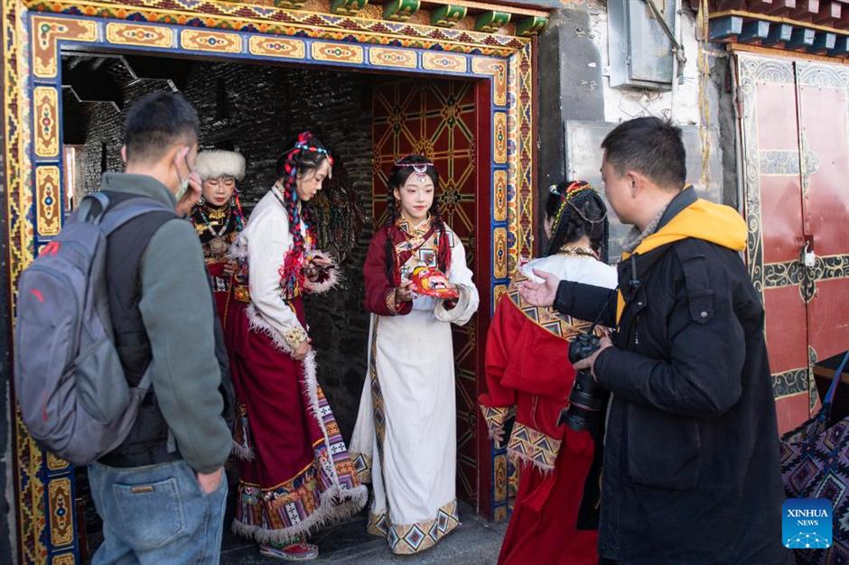 xizang opens tourist destinations to public free of charge