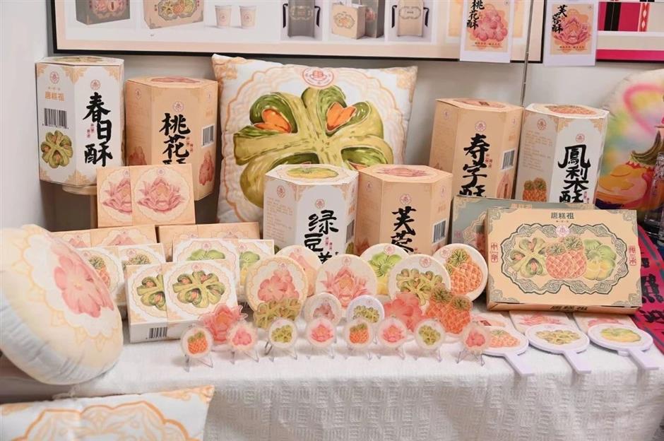 creative works of lida university's design students on display in songjiang