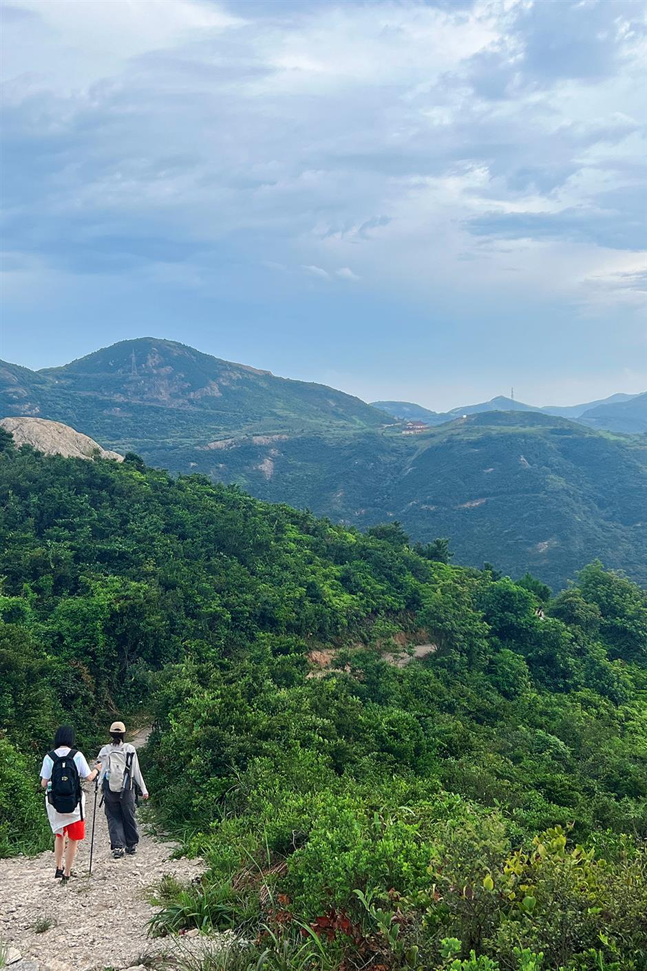 wenling hike offers breathtaking coastline panoramas