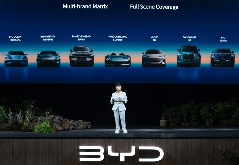 byd introduces its first pickup truck, the shark, in mexico