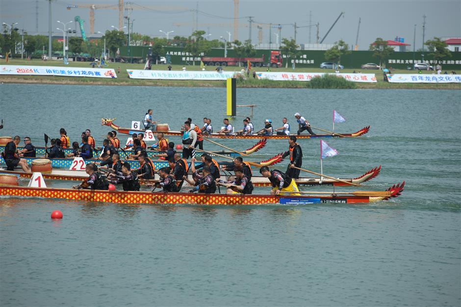 delta dragon boat race an 'oarsome' experience