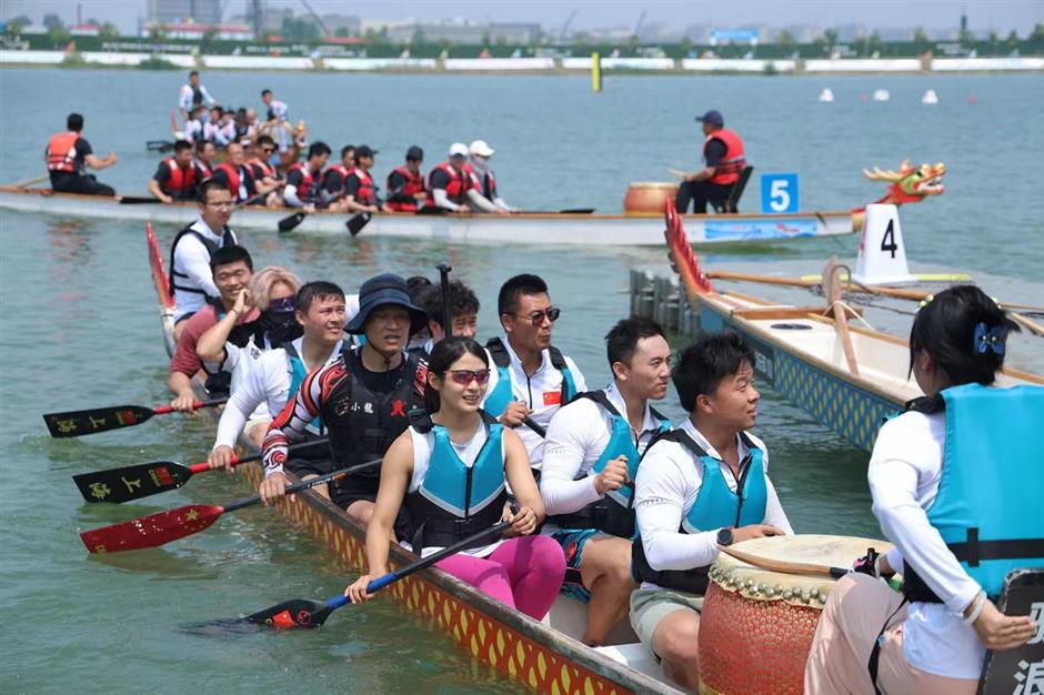 delta dragon boat race an 'oarsome' experience