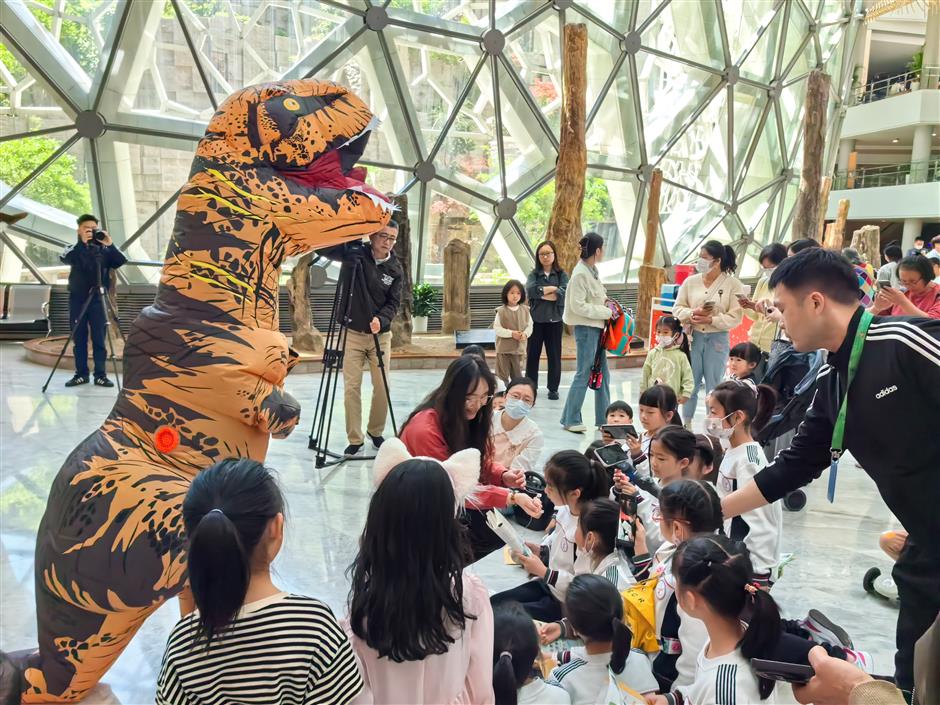 animal fun as children help celebrate museum's 9th birthday