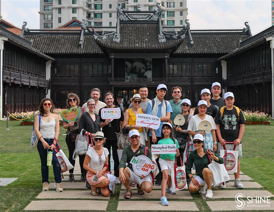 best feet forward to explore jing'an's culture