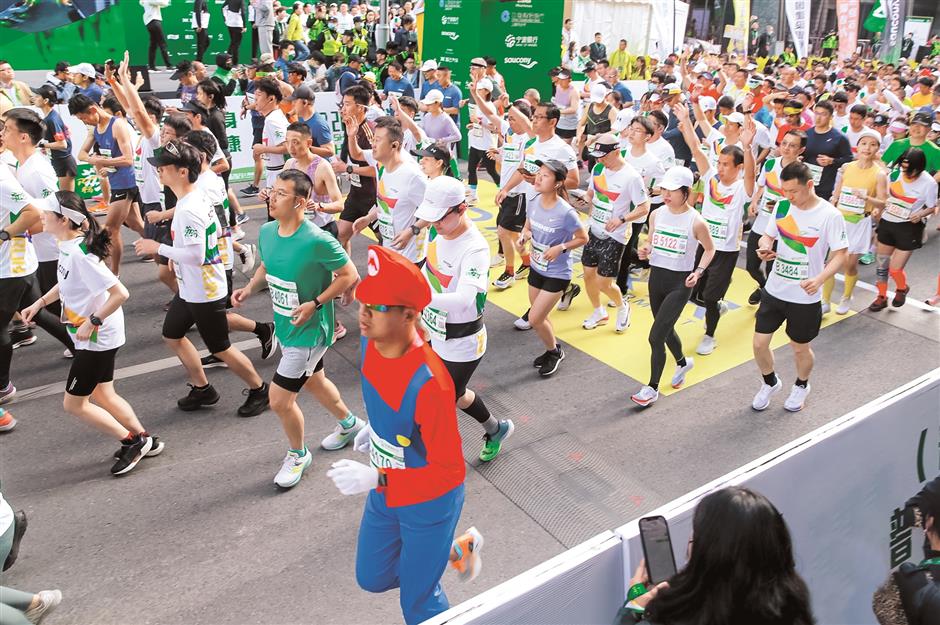 inaugural half marathon showcases putuo's transformation and ambition