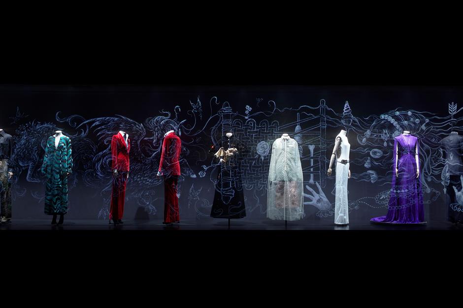 unleashing the gucci cosmos: discovering the legendary fashion house's legacy at shanghai exhibition