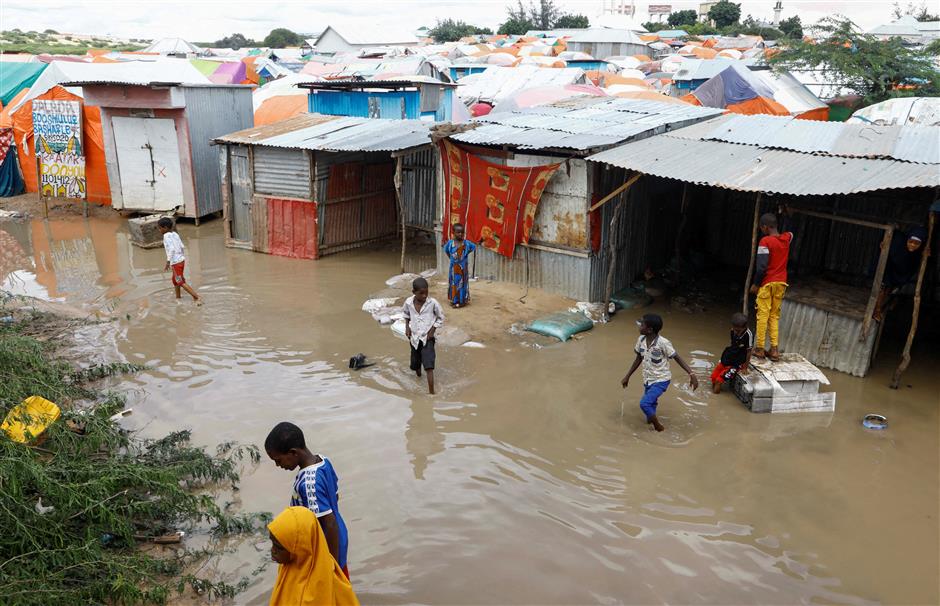 29 killed, 850,000 displaced in somalia flooding