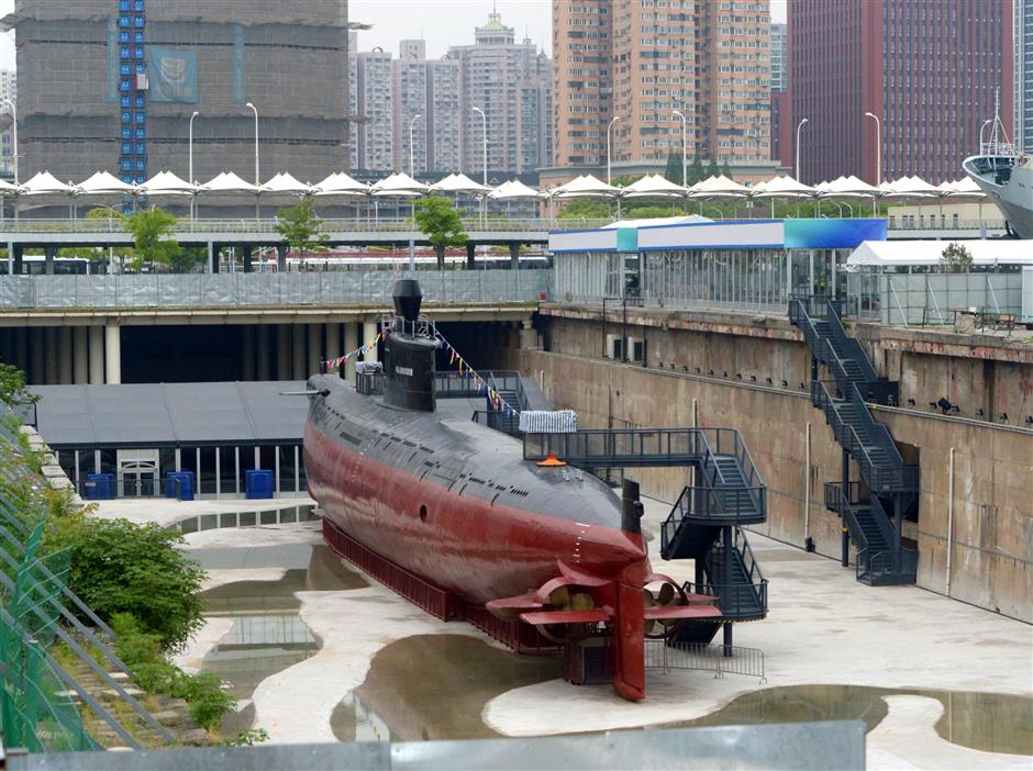 huangpu river banks anchor many maritime landmarks