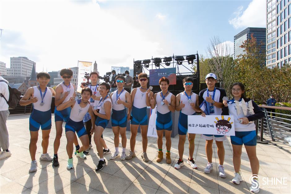 athletes of rowing showcase vitality at head of shanghai river regatta