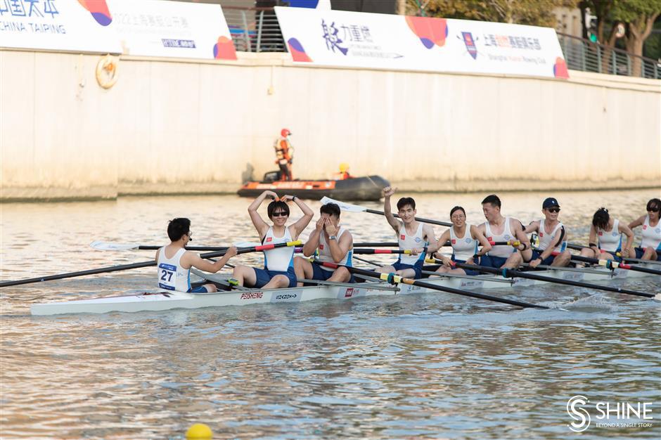 athletes of rowing showcase vitality at head of shanghai river regatta